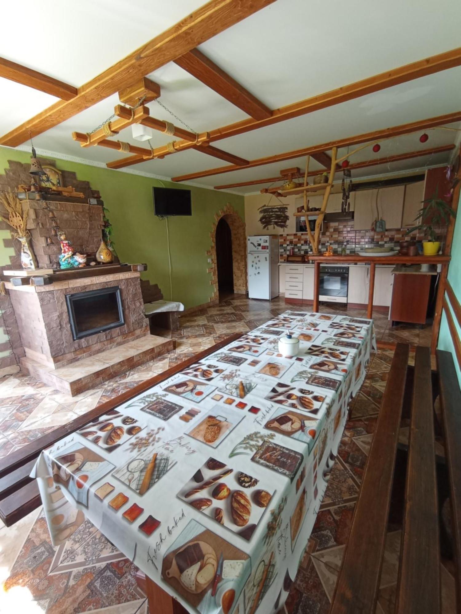 Sadyba Sunny House Pilipets Exterior foto